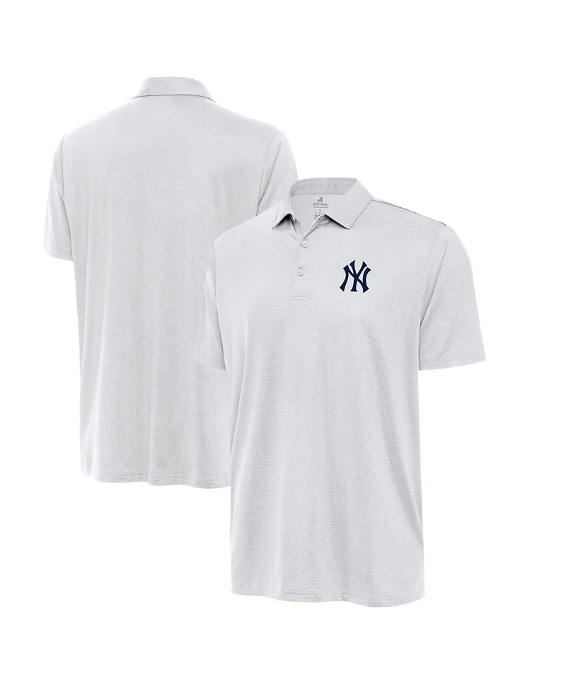Antigua Men's White New York Yankees Eclipse Polo Shirt