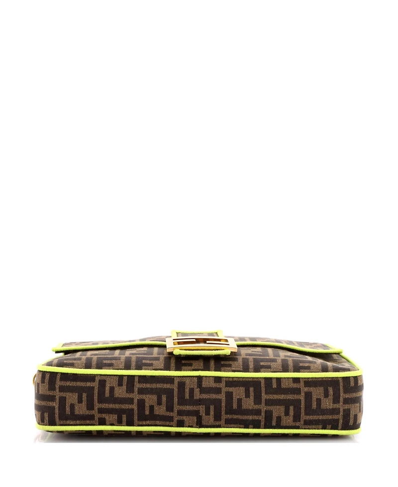 Pre-Owned Fendi Large Baguette Nm Bag Zucca Canvas