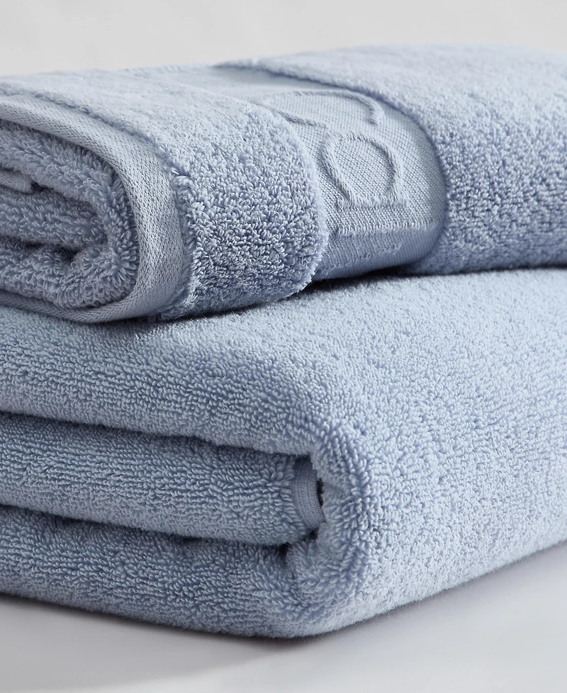 Calvin Klein Iconic Cotton Jacquard 3-Piece Towel Set