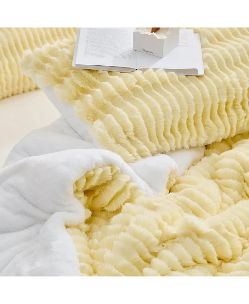 Coma Inducer Chunky Bunny with Frosting - Oversized Comforter Set