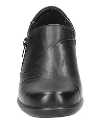 Easy Street Women's Rey Round Toe Shooties