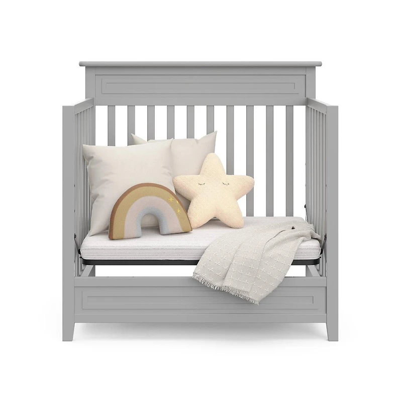 Storkcraft Petal 4-in-1 Convertible Mini Crib
