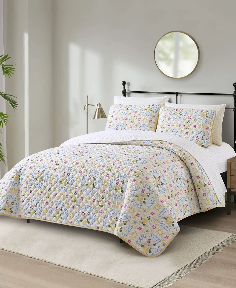 Stratford Park Maggie Floral 7-Piece Quilt Set, Queen