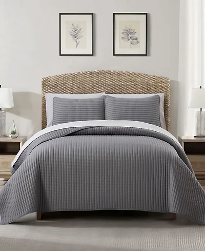 Stratford Park Ayeli Textured 7-Piece Quilt Set