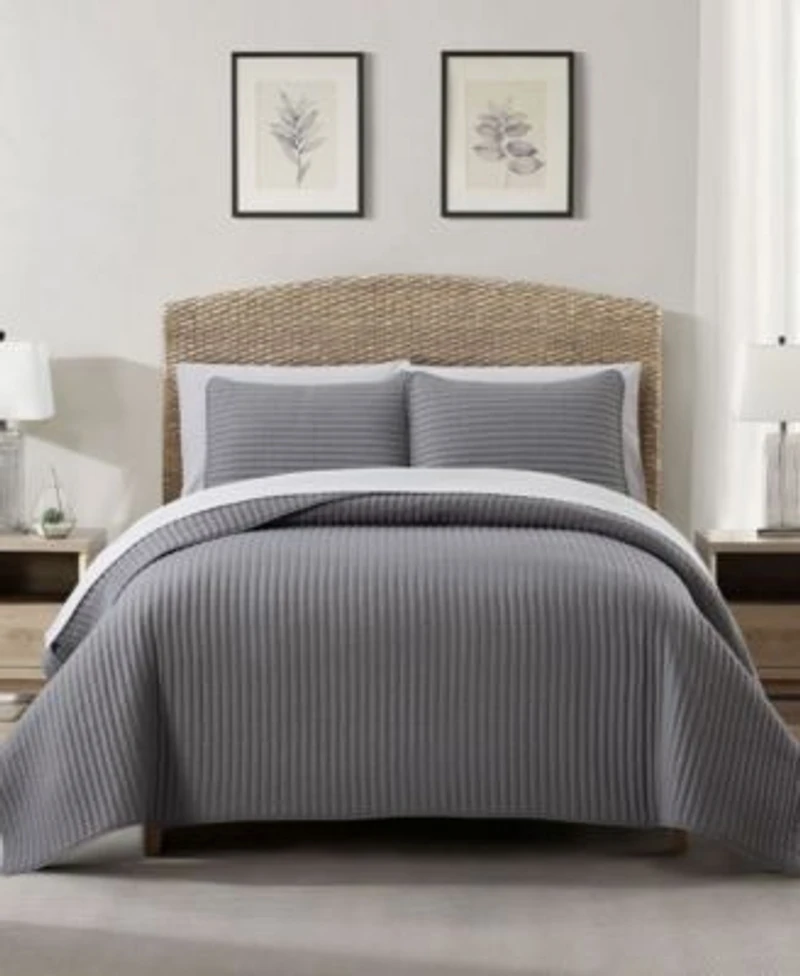Stratford Park Ayeli Textured 7 Piece Quilt Sets