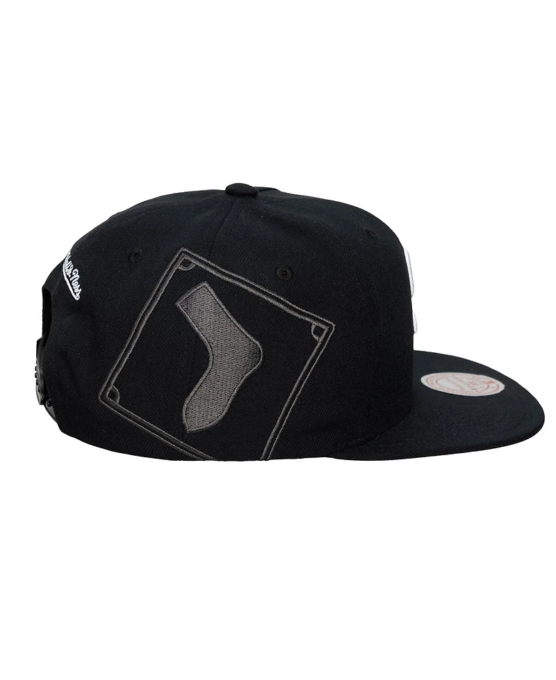 Mitchell & Ness Men's and Women's Black Chicago White Sox Side Logo Snapback Hat