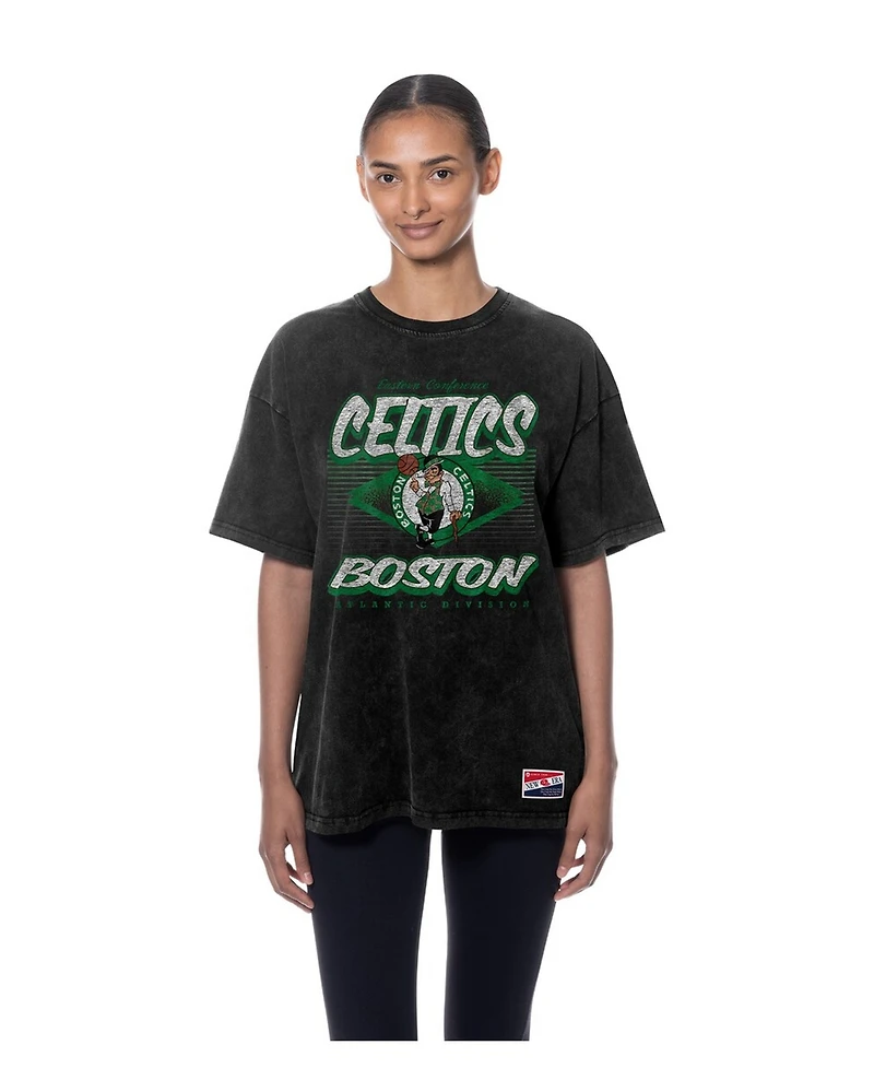 New Era Women's Black Boston Celtics Throwback Mineral Wash Oversized T-Shirt