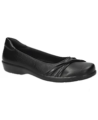 Easy Street Women's Paulie Slip-On Flats