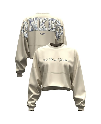 Fanatics Women's Light Beige New York Yankees Spirit Floral Script Cropped Long-Sleeve T-Shirt