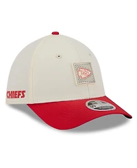 New Era Men's Cream/Red Kansas City Chiefs 2026 Nfl Training Camp 39THIRTY Flex Hat