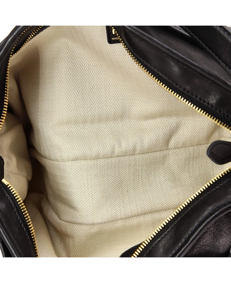 Pre-Owned Miu Miu Medium Aventure Shoulder Bag Leather