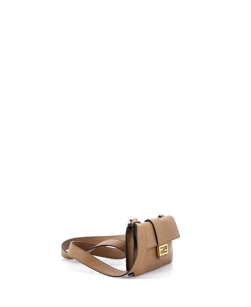 Pre-Owned Fendi Baguette Crossbody Bag Leather