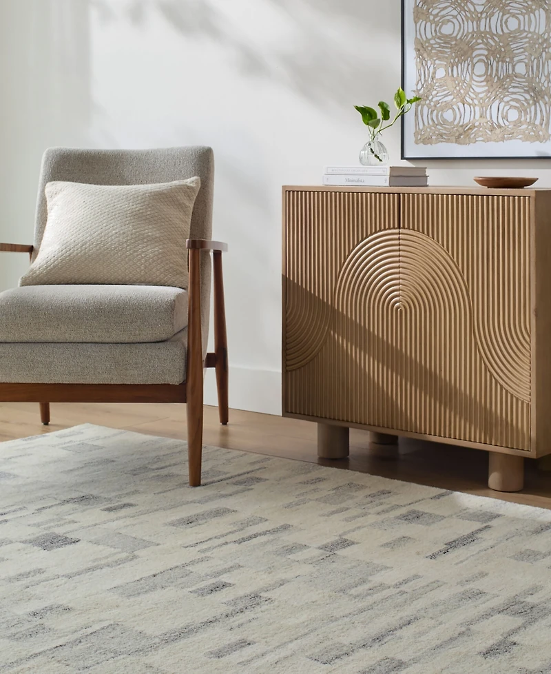 Becki Owens x Livabliss Max 540161 2' x 3' Area Rug