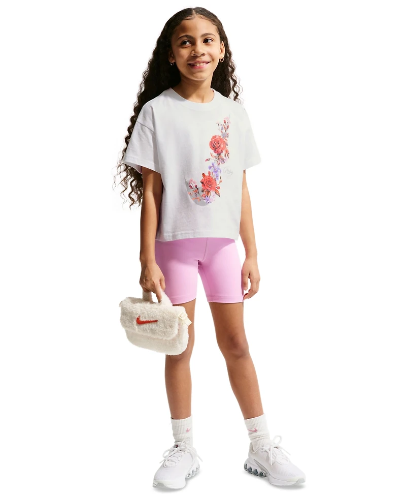 Nike Sportswear Girls' 7-16 Short-Sleeve T-Shirt