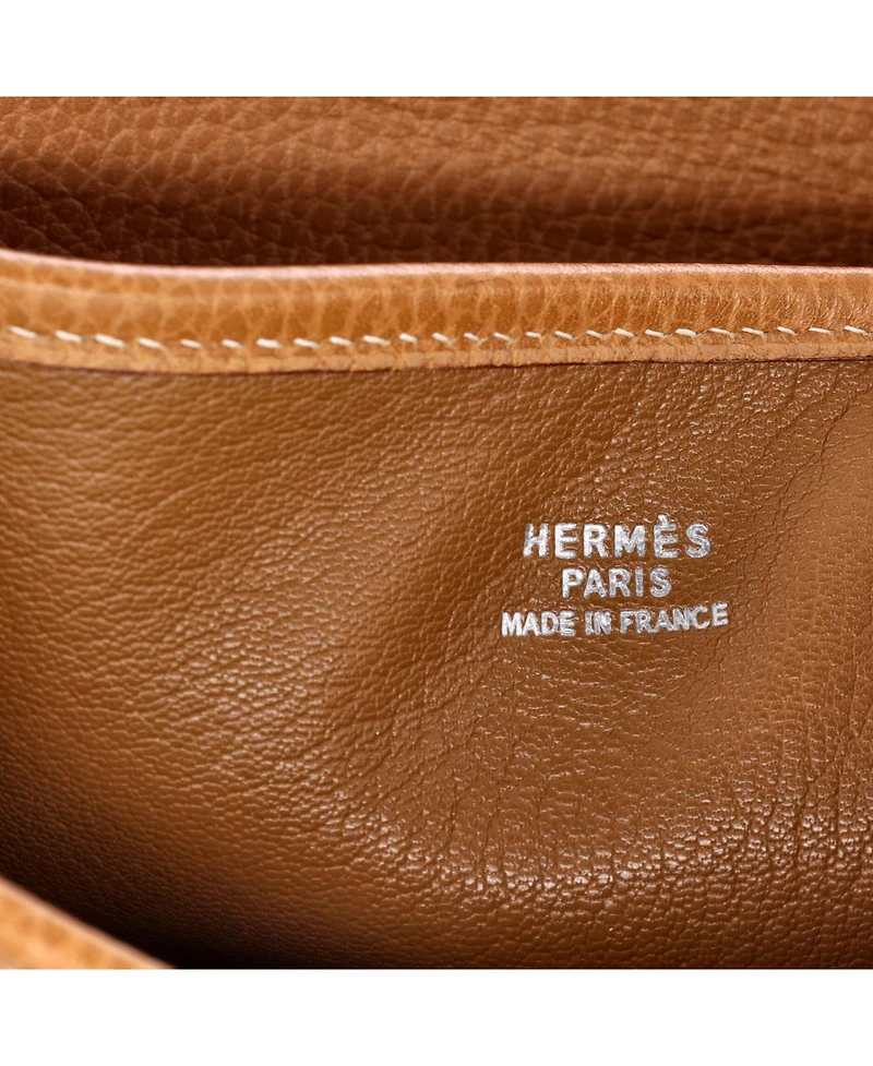 Pre-Owned HERMES Christine Handbag Leather