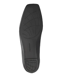 Easy Street Women's Crescent Slip-On Ballet Flats