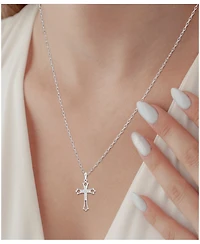 Diamond Cross Pendant Necklace (1/10 ct. t.w.) In Sterling Silver