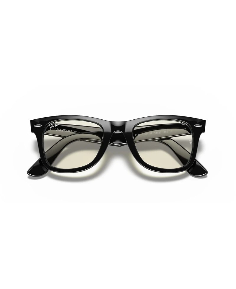 Ray-Ban Unisex Wayfarer Clear Evolve Photochromic Sunglasses, RB2140F