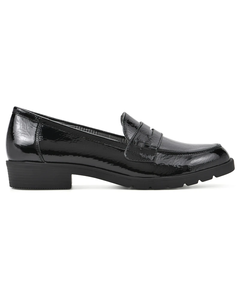 Cliffs by White Mountain Women's Galah Block Heel Loafer