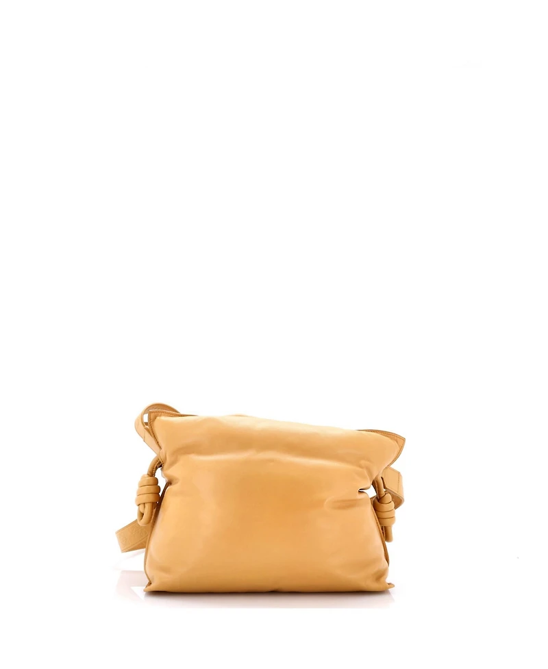 Pre-Owned Loewe Small Puffer Flamenco Knot Clutch Leather
