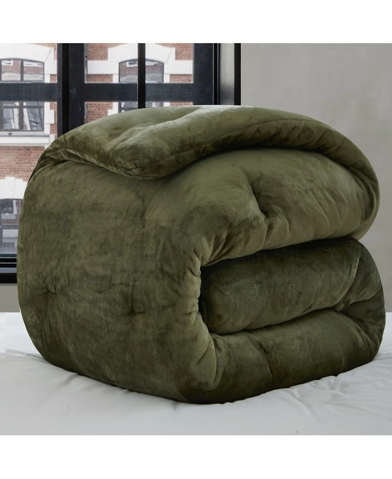 Thicker Than Thick - Coma Inducer Comforter Set - Standard Plush Filling - Winter Moss , King
