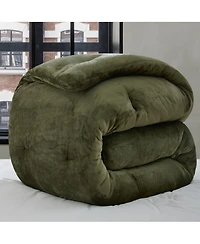 Thicker Than Thick - Coma Inducer Comforter Set - Standard Plush Filling - Winter Moss , King