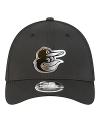 New Era Men's Black Baltimore Orioles Metallic 39THIRTY M-Crown Flex Hat
