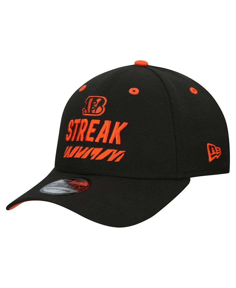 New Era Men's Black Cincinnati Bengals Streak Season Ticket Member 39THIRTY Flex Hat