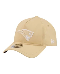 New Era Men's Tan New England Patriots Apex 9FORTY Adjustable Hat