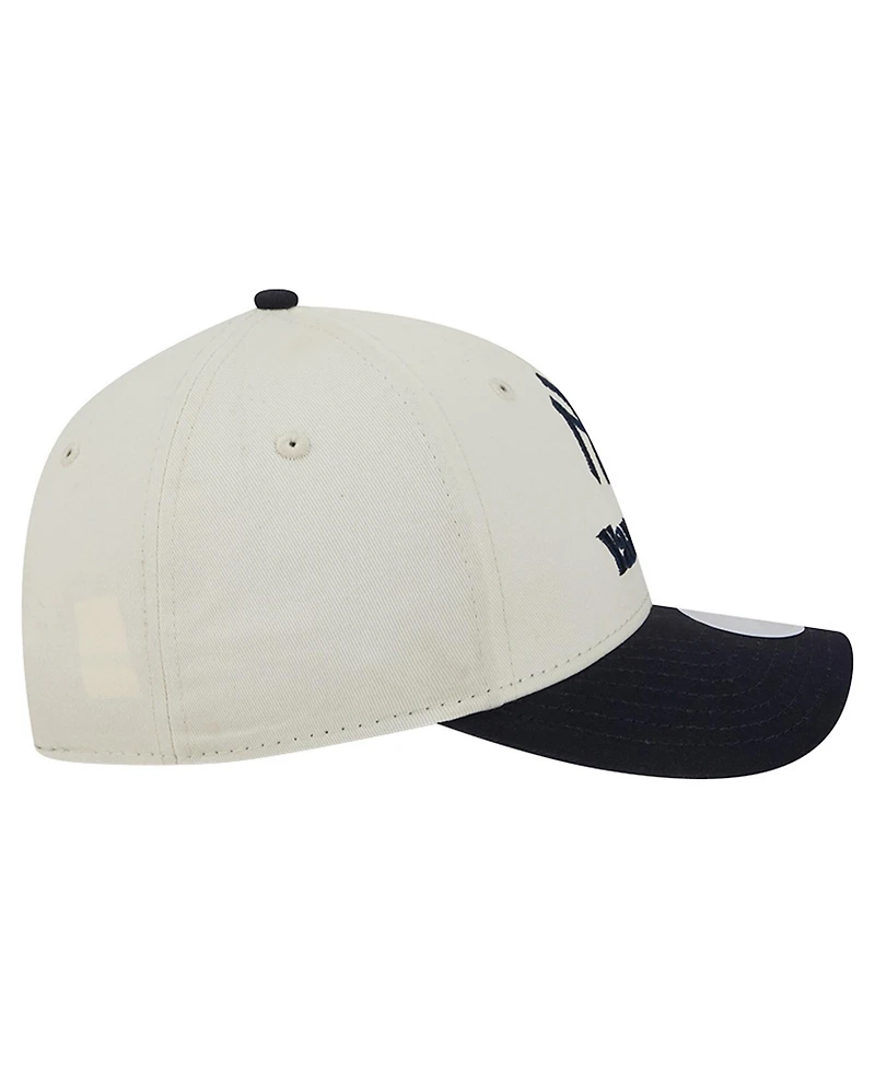 New Era Women's Cream/Navy New York Yankees Primary 9FORTY M-Crown Adjustable Hat