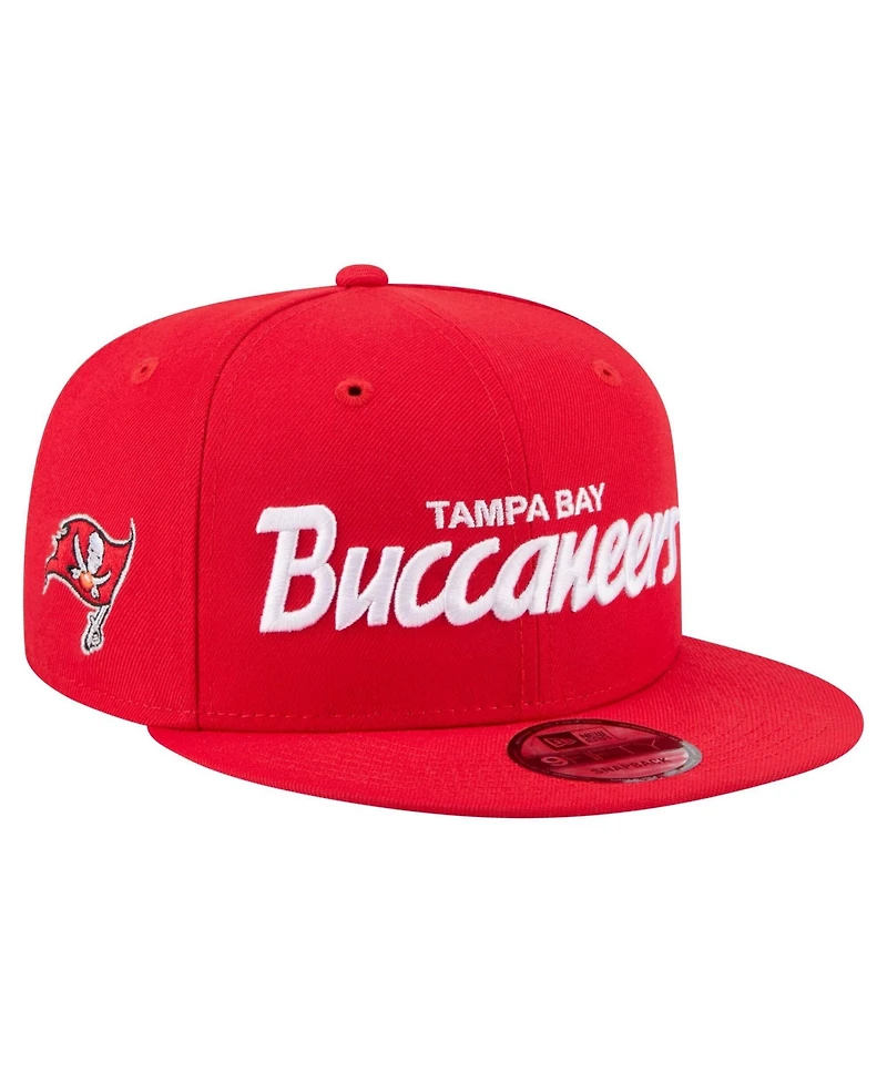 New Era Men's Red Tampa Bay Buccaneers Core Team Script 9FIFTY Snapback Hat