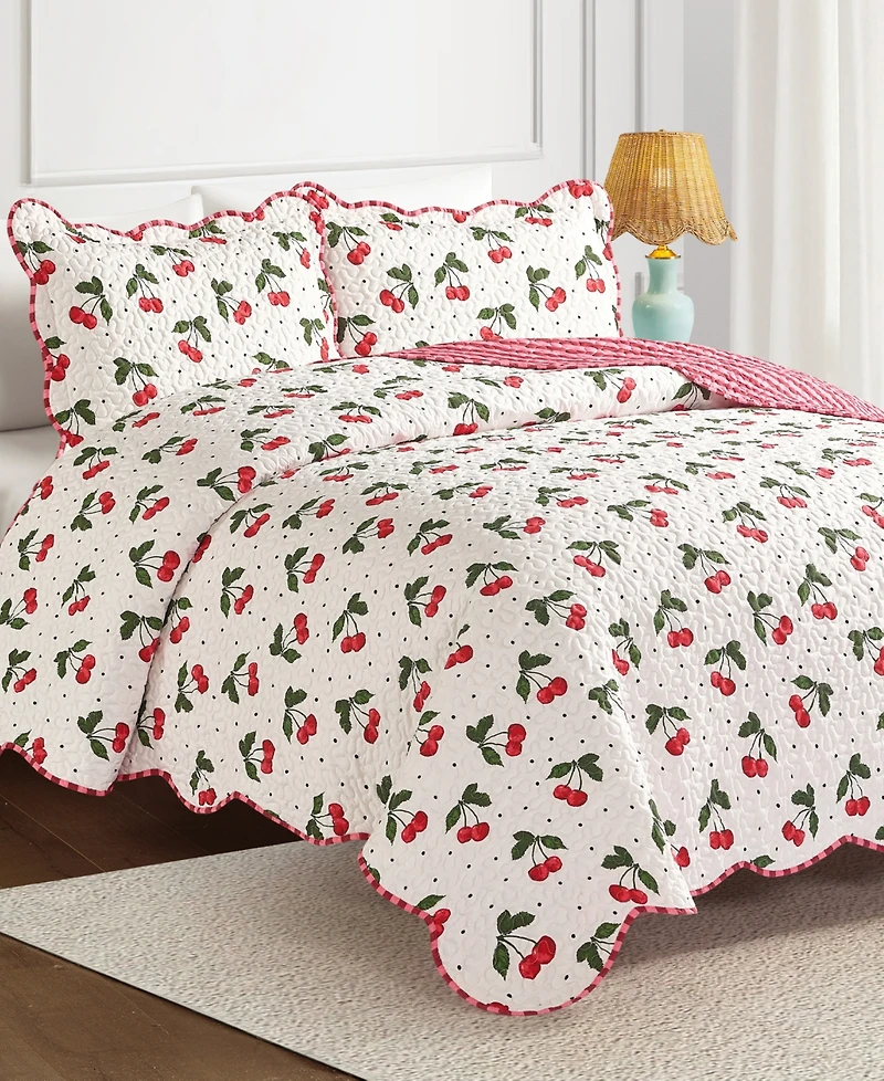 Modern Heirloom Cherry Reversible Scalloped 3-Piece Quilt Set, Full/Queen