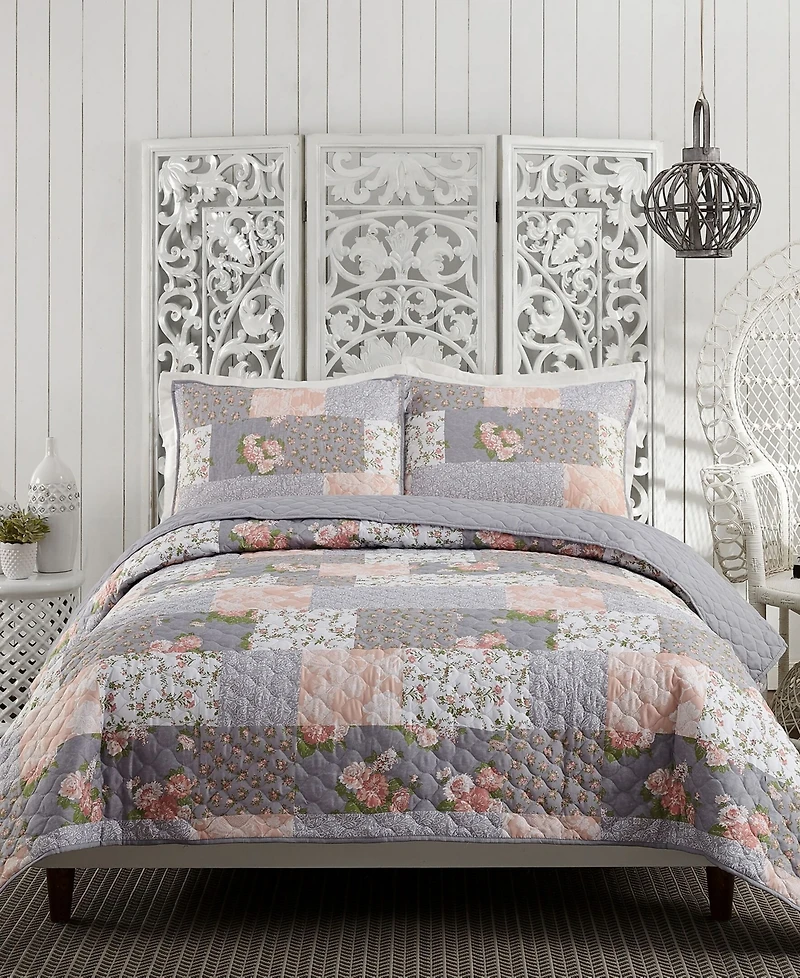 Modern Heirloom La Flor Patchwork Printed 3-Piece Quilt Set