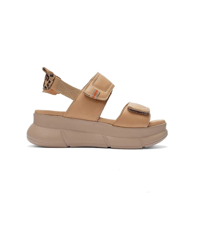 Forever and Always Shoes Women's Heleste Leather Platform Sandal