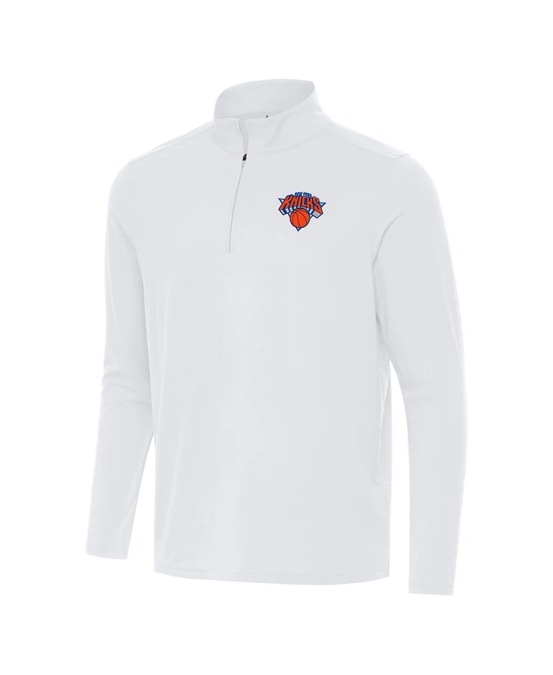 Antigua Men's White New York Knicks Intent Quarter-Zip Sweatshirt