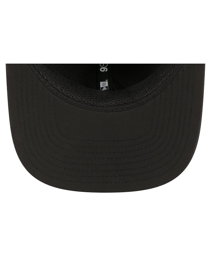 New Era Men's Black Washington Commanders 2026 Sideline 9SEVENTY Adjustable Hat