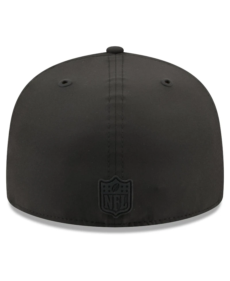 New Era Men's Carolina Panthers 2026 Sideline 59FIFTY Fitted Hat