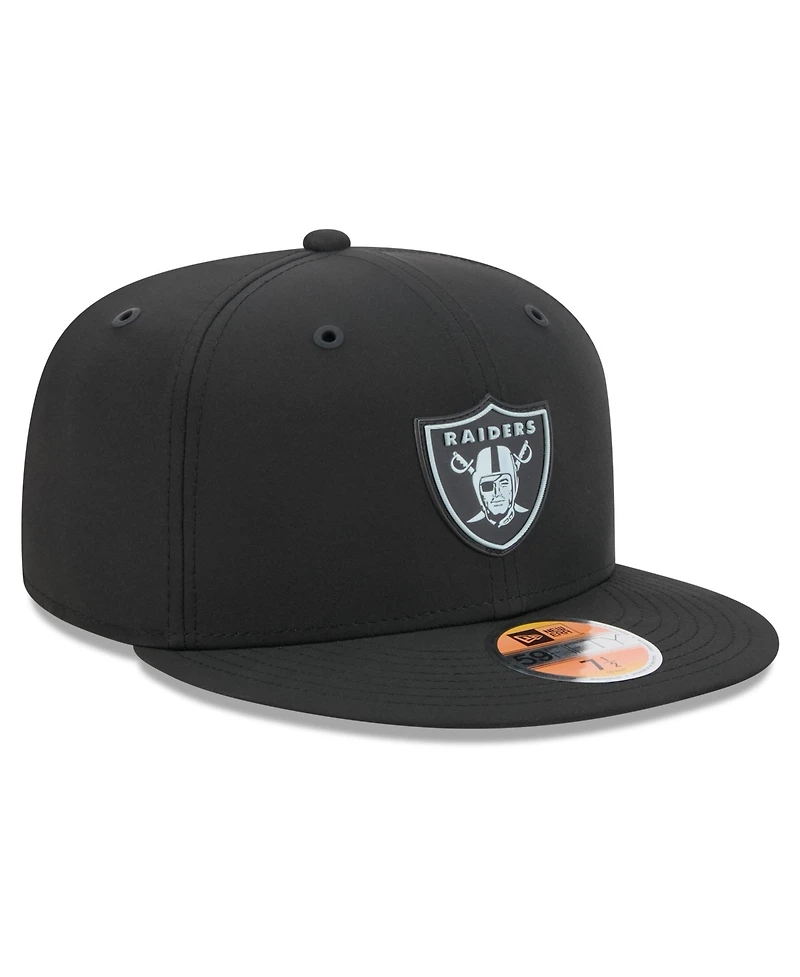 New Era Men's Black Las Vegas Raiders 2026 Sideline 59FIFTY Fitted Hat
