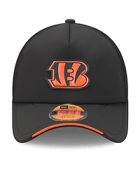 New Era Men's Black Cincinnati Bengals 2026 Sideline Apex 9FORTY Adjustable Trucker Hat