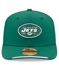 New Era Men's Green New York Jets 2026 Sideline Throwback 9SEVENTY Adjustable Hat