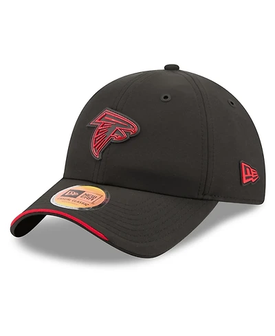 New Era Men's Black Atlanta Falcons 2026 Sideline Casual Classic Adjustable Hat