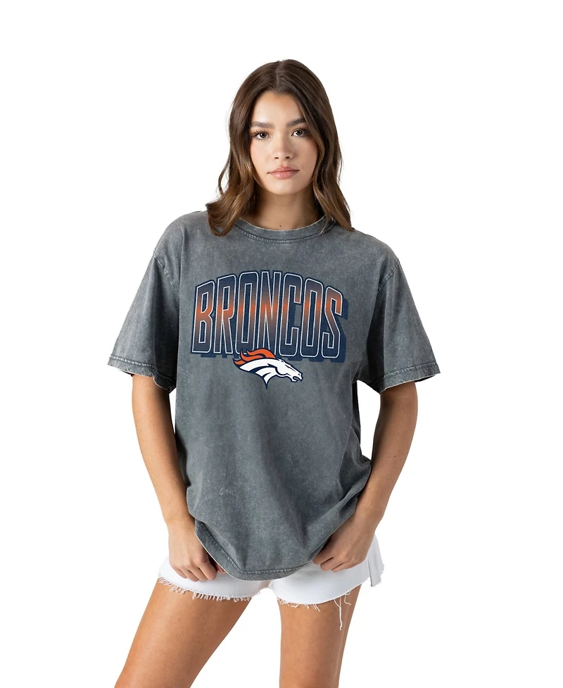 Gameday Couture Women's Gray Denver Broncos Peak Performance Oversized Snow Wash T-Shirt