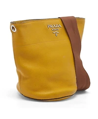 Pre-Owned Prada women's Leather Shoulder Bag