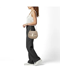 Pre-Owned Chloe Women's Drew Medium Pebbled Leather Shoulder Bag
