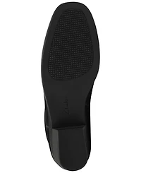 Clarks Collection Women's Danyelle Ruby Round Toe Booties