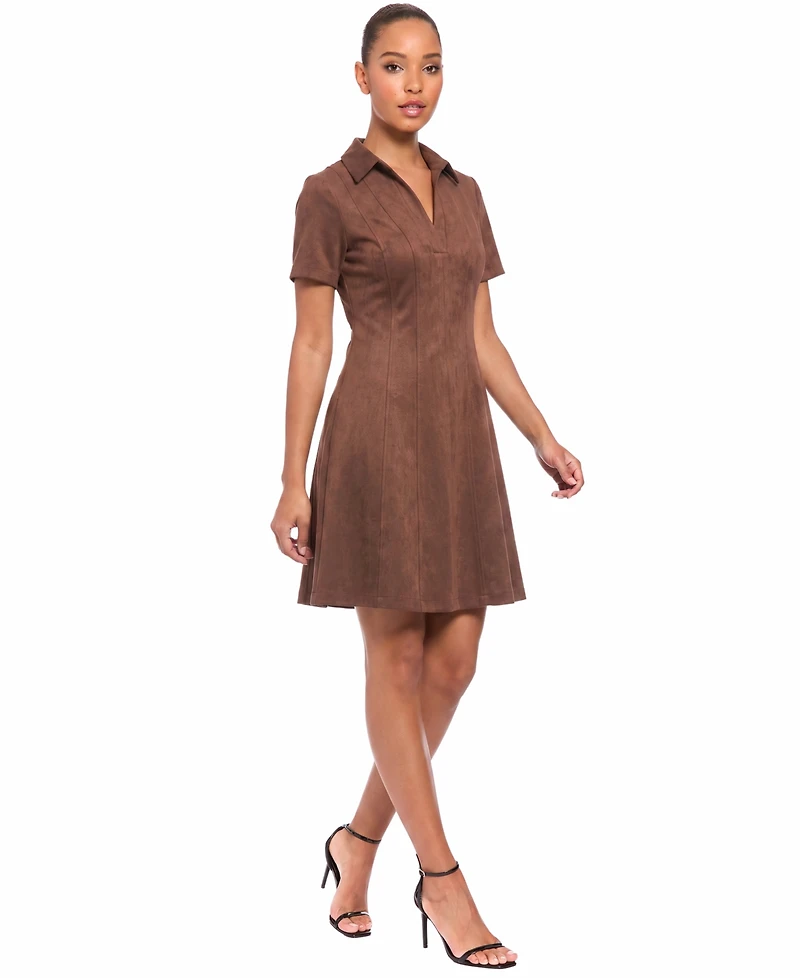 Maggy London Women's Fit and Flare Short-Sleeve V-Neck Mini Dress