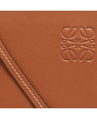 Pre-Owned Loewe Heel Anagram Leather Crossbody Bag