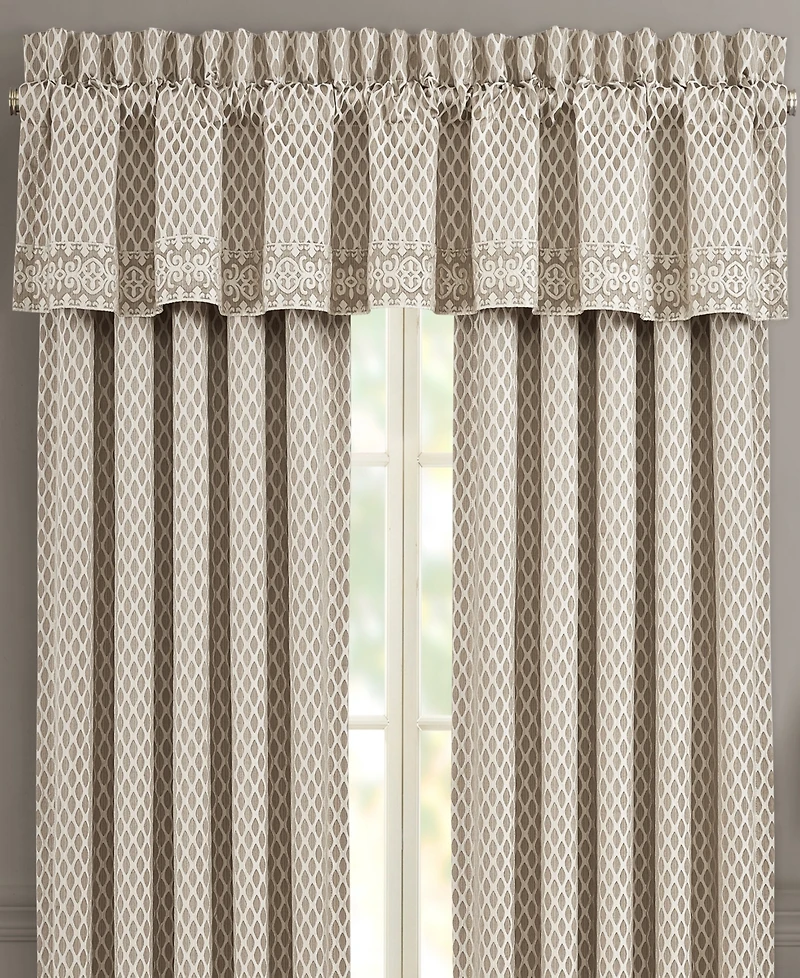 Five Queens Court Beaumont Straight Window Valance