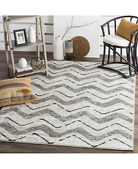 Safavieh Adirondack 121 Silver and Charcoal 5'1" x 7'6" Area Rug