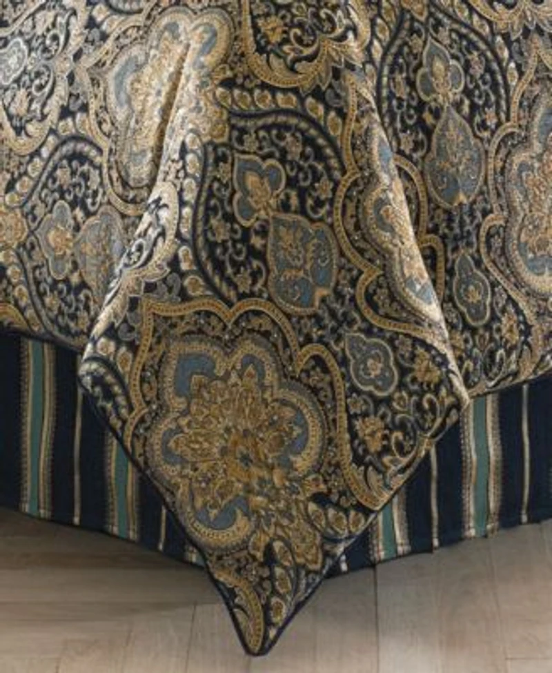 Five Queens Court Palmer Comforter Sets